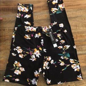 PGSwag Fashion Pants - ♨️SALE! Floral Print Buttery Soft Leggings Pants PGSwag Fashion Pants - ♨️SALE! Floral Print Buttery Soft Leggings Pants